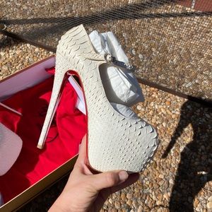 Christian Louboutin Lady Highness 160 White Python